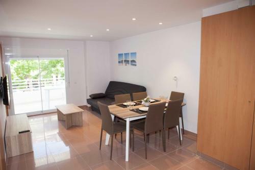 Costa Dorada Apartments