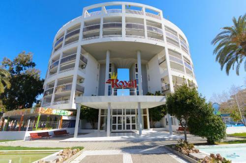Apartamento Zeus Royal