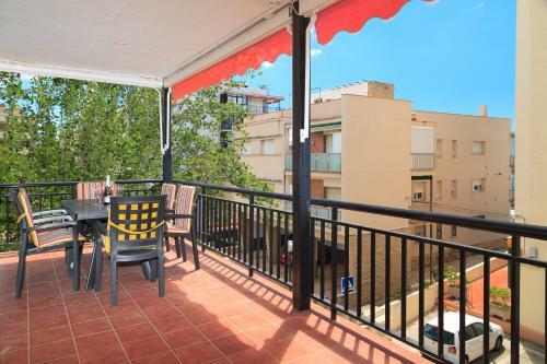 Uhc Caracas Apartments