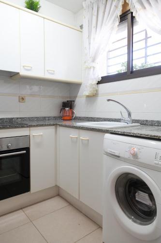 Uhc Mar Y Luz Apartments
