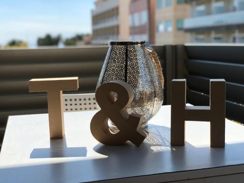 T&h Llevant Salou Family Apartment