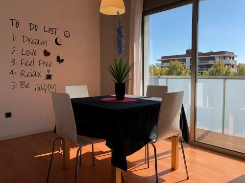 T&h Llevant Salou Family Apartment
