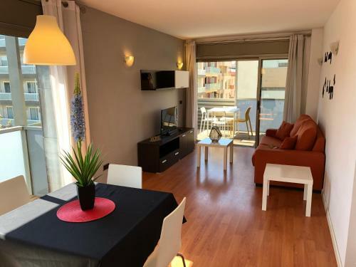 T&h Llevant Salou Family Apartment