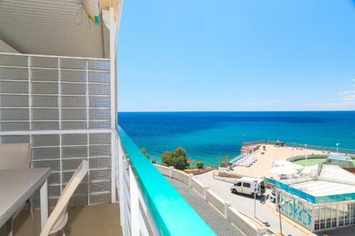 Uhc Paradis Apartments