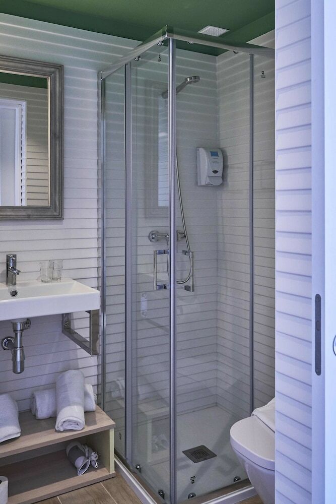 Hostal Seaborn By Pillow