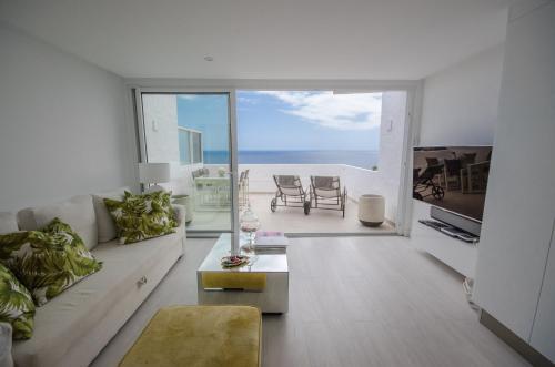 My Sea View Holiday Apartment