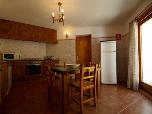San Jose Villa Sleeps 8 Pool Wifi