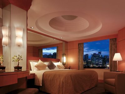 Hotel Shangri-la Makati