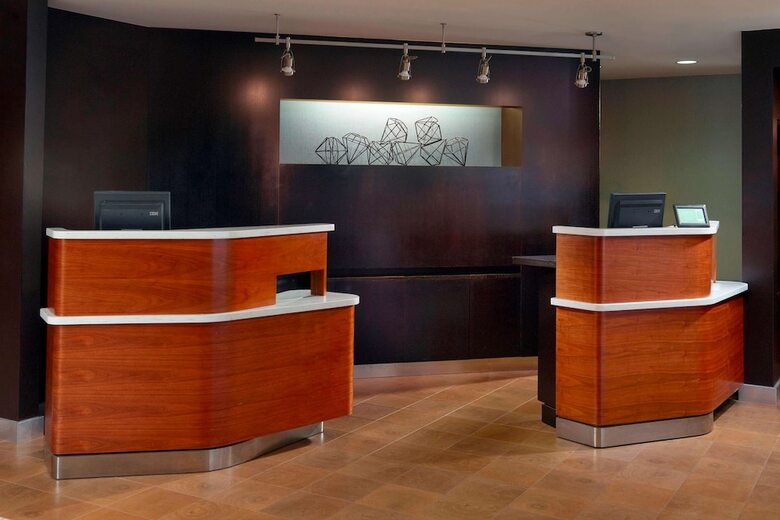 Hotel Courtyard By Marriott Cumberland Center