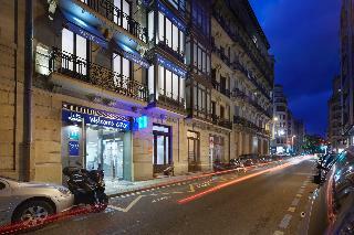 Hotel & Suites Arrizul Gros
