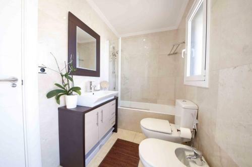 Apartamento The Rentals Collection|versalles II