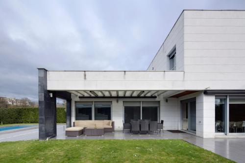Villa Iraule - Basque Stay