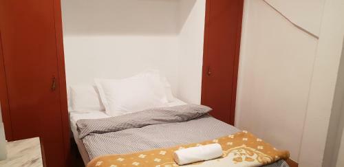 Hostal Kontxa Guesthouse