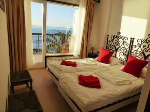 Apartment La Rosa (blaumar)