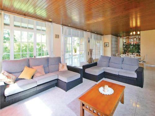 Four-bedroom Holiday Home In St Andreu D.llavaneres