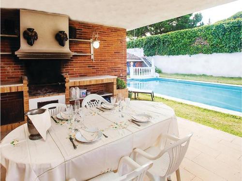 Four-bedroom Holiday Home In St Andreu D.llavaneres