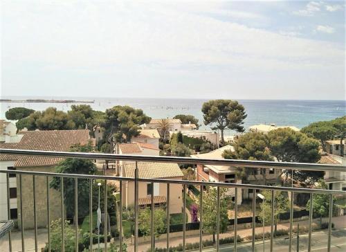 Sant Antoni De Calonge Apartment Sleeps 4