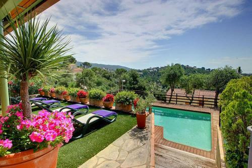 Sant Antoni De Calonge Villa Sleeps 6 Pool