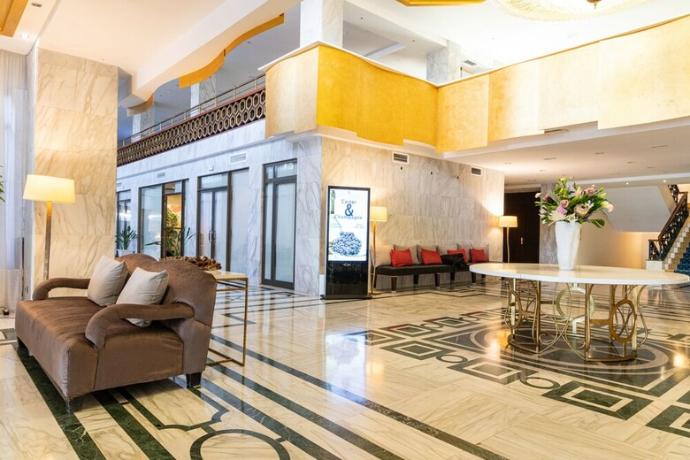 Gpro Valparaiso Palace Hotel & Spa