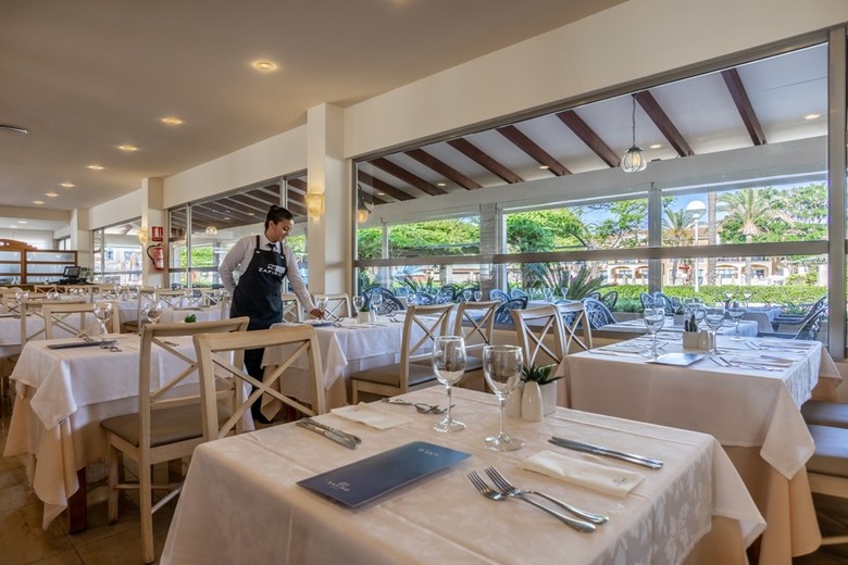 Aparthotel Zafiro Menorca
