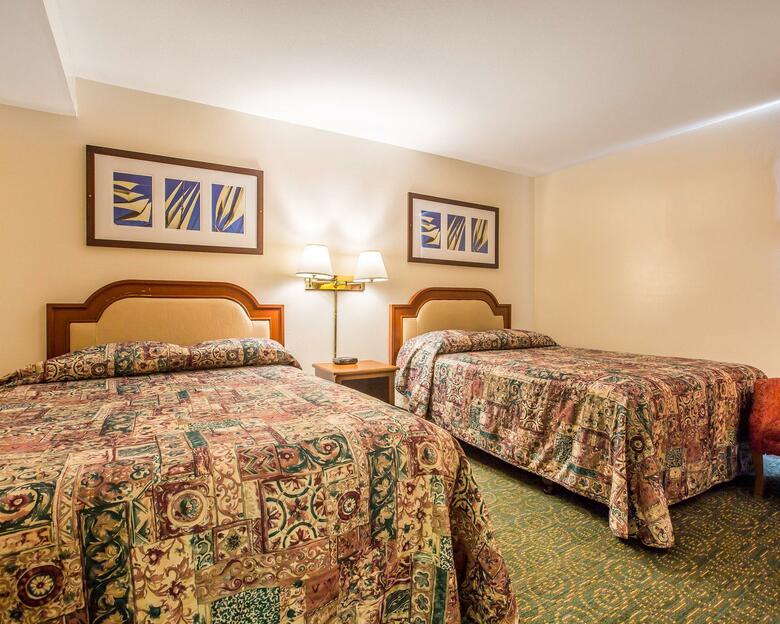 Hotel The Berry Inn