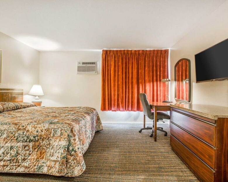 Hotel The Berry Inn