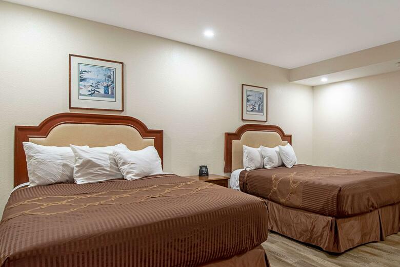 Hotel The Berry Inn