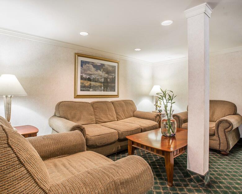 Hotel The Berry Inn