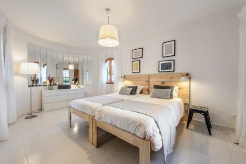 Villa Kiku Ibiza: Excellent Location, Refurbished