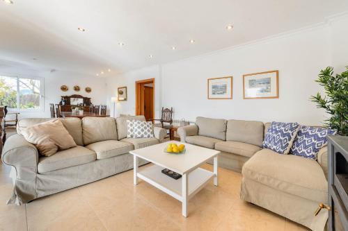 Villa Suki Ibiza: Outstanding Location, Great Value!