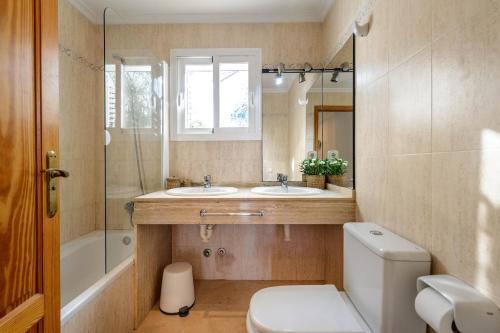 Villa Suki Ibiza: Outstanding Location, Great Value!