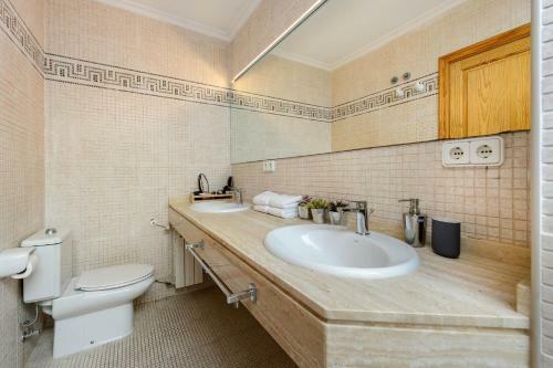 Villa Suki Ibiza: Outstanding Location, Great Value!