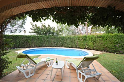 Beautiful Villa With Pool. Nautic 1