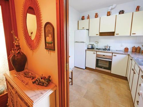 Apartment Santa Cristina D'aro 05