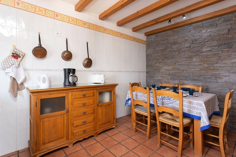 Duplex Acor�n With Pool And Sea View