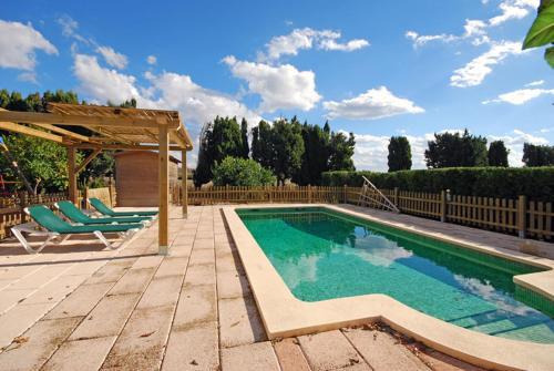 Castellet House