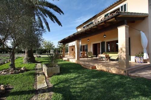 Castellet House