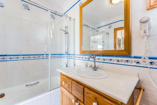 Santa Margalida Villa Sleeps 10 Air Con Wifi