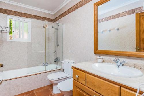 Santa Margalida Villa Sleeps 10 Air Con Wifi