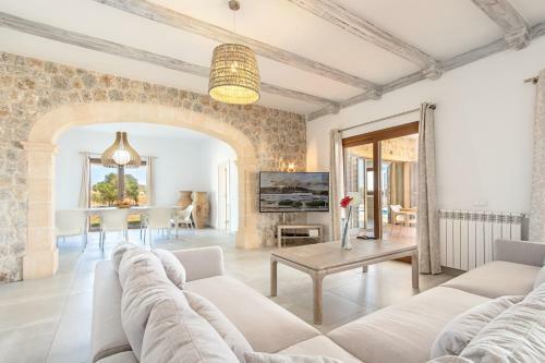 Villa Can Turquesa / Casa Turquesa