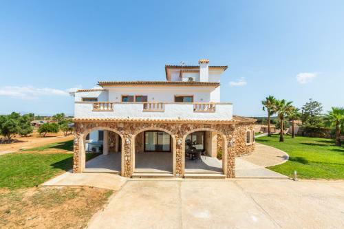 Villa Can Turquesa / Casa Turquesa