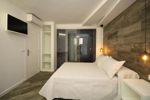 Hostal Alojamientos Santa Pola