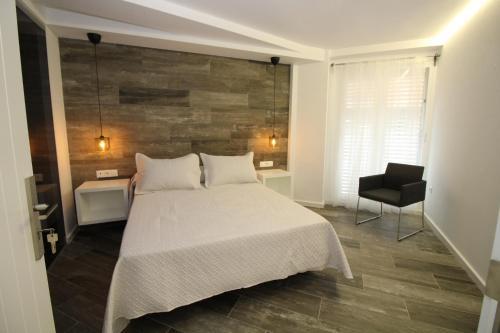 Hostal Alojamientos Santa Pola