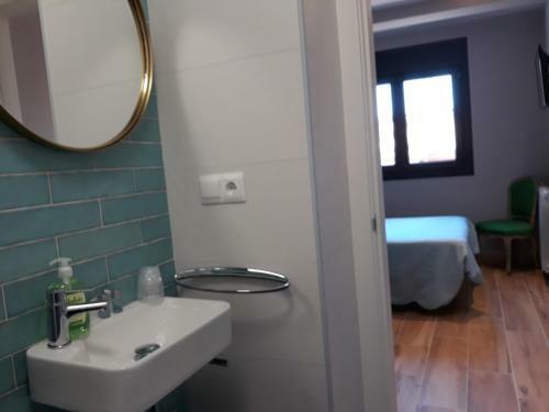 Hostal Pensi�n Los Patios De Santander