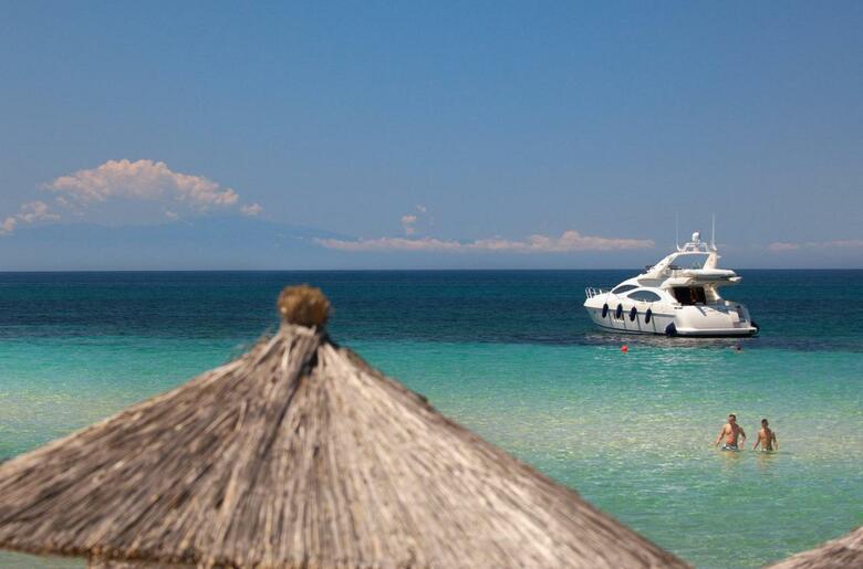 Hotel Portes Beach