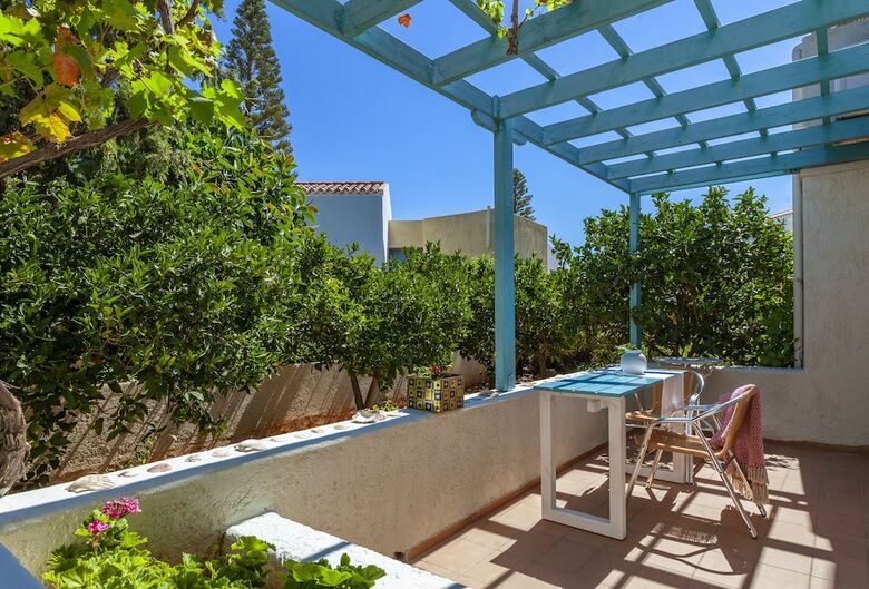 Apartamentos Villa Iokasti