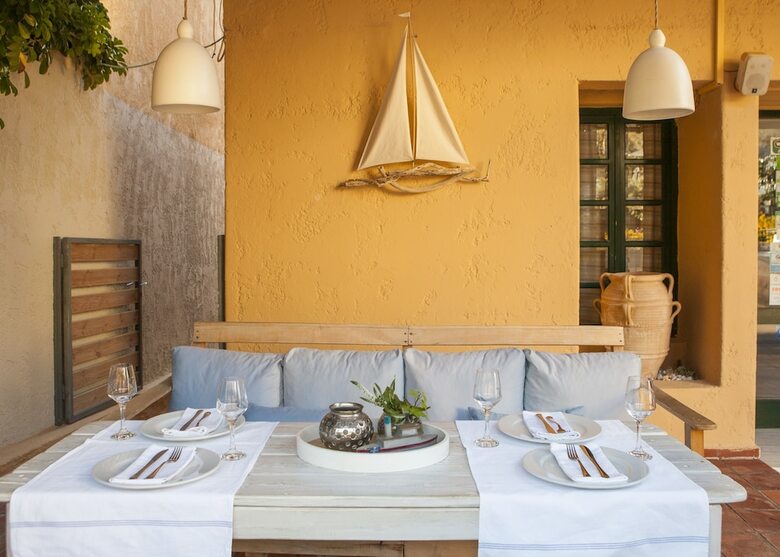 Apartamentos Villa Iokasti