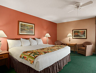 Hotel Baymont Inn Sullivan North