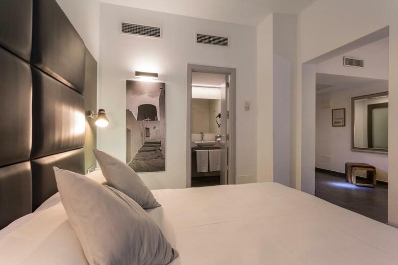 Hostal Palladium Hotel Cala Llonga - Adults Only