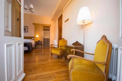 Hostal La Posada De La Casona De Sarria